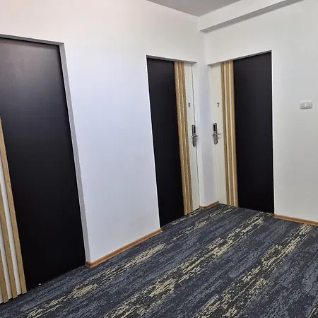 Apartment Boutique Old 7 *
