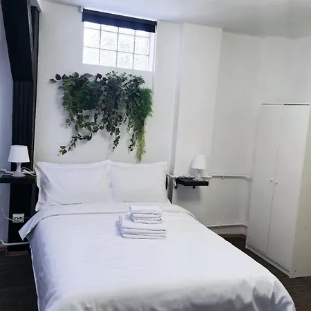 Boutique Old 7 Apartment