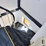 Boutique Old 7 부쿠레슈티