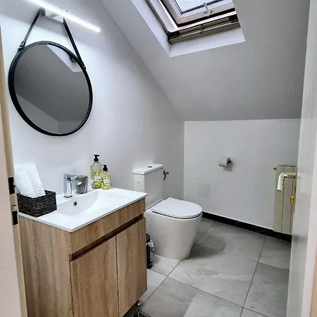 דירה Boutique Old 7 *