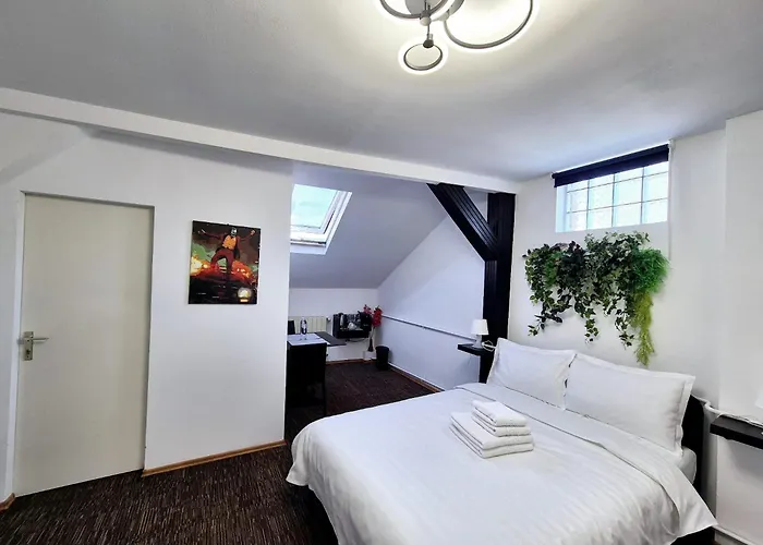 Διαμέρισμα Boutique Old 7 *