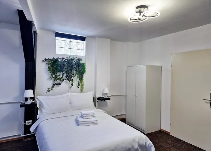 Boutique Old 7 Apartman *